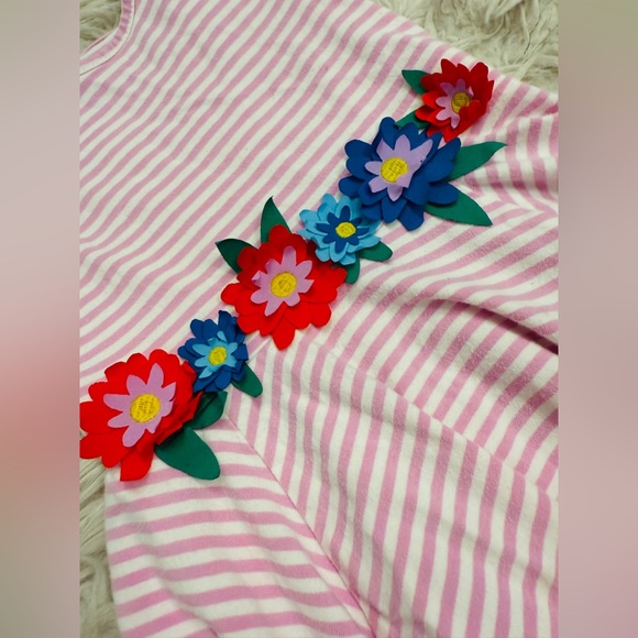 Adorable Mini Boden size 2 - 3 dress. - Picture 2 of 4